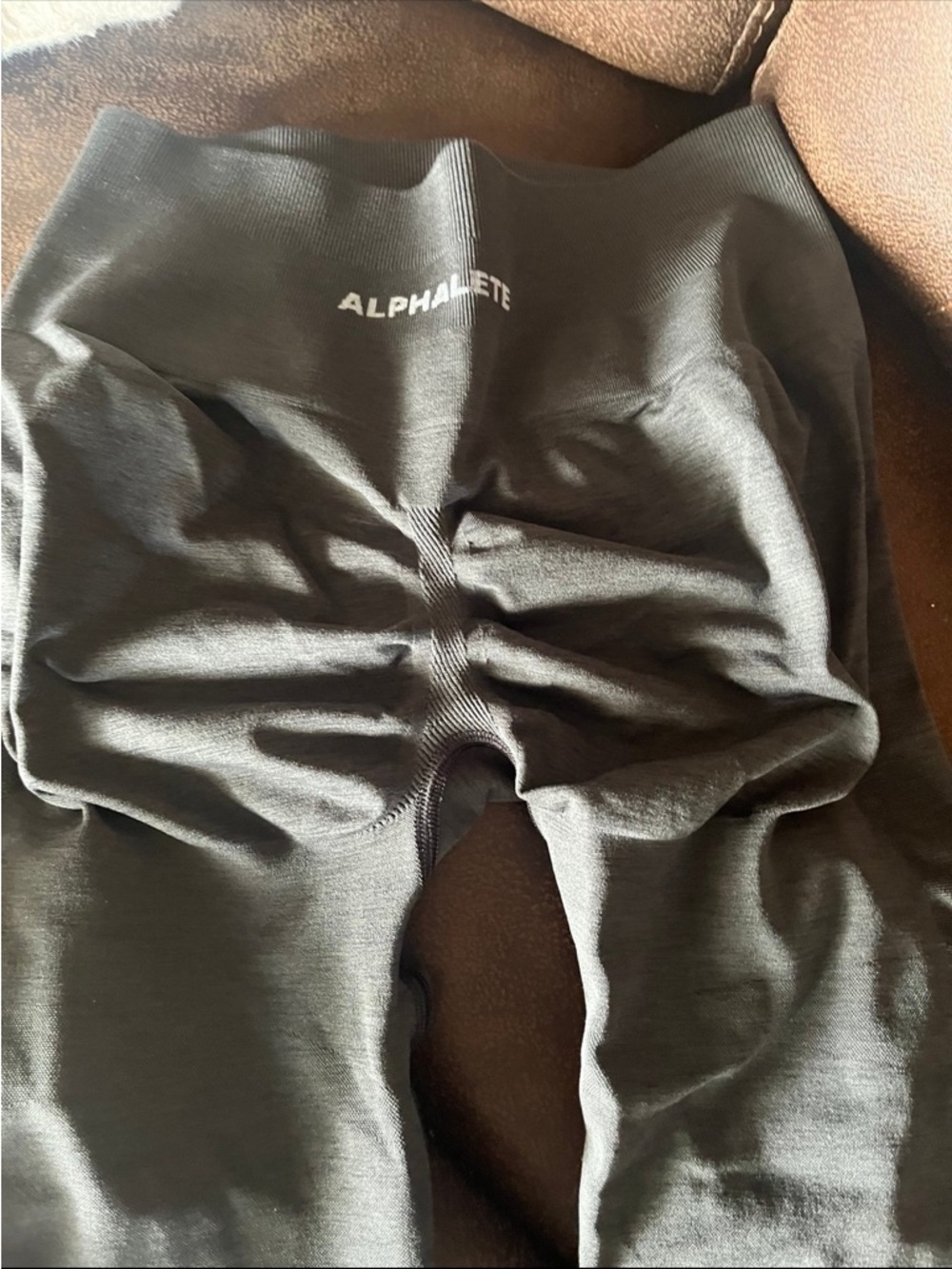 Alphalete pump high rise leggings small - Picture 3 of 5